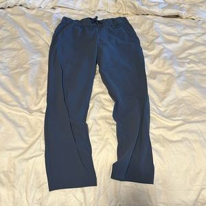 Lululemon straight leg pants